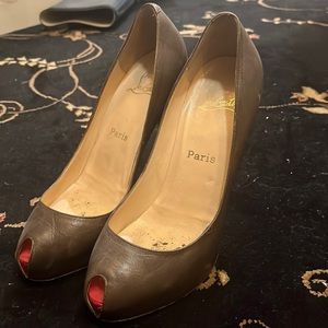 2006 Very Privé Christian Louboutin